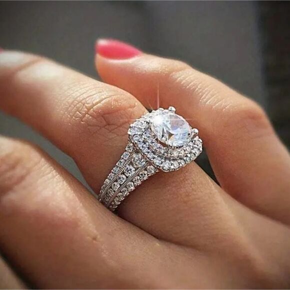 Classy Ring Square Halo Design Paved Full Shiny Zircon Silver Tone Ring - Picture 3 of 8